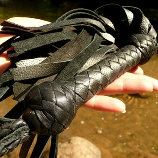 Leder Flogger Kurz Suleika | Nappa-Leder