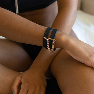 CRAVE ID Cuffs Handfessel