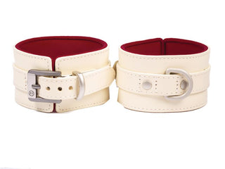 BLACK SWAN DESIGNZ - Fussfesseln Beige Red Berry