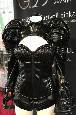 Tatjana Warnecke - Magneto Bolero Lack