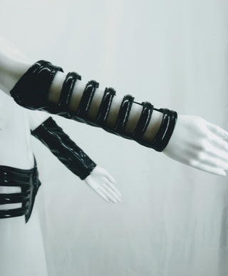 Tatjana Warnecke Andromy Handcuffs