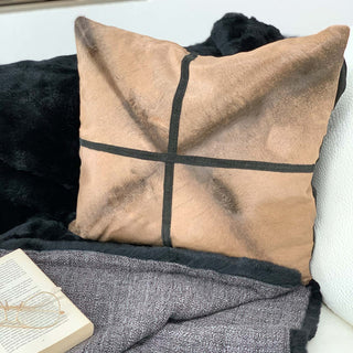 von Hohenstein Fellkissen Kalb Natur