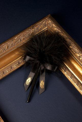 YESforLOV Caressing Feather